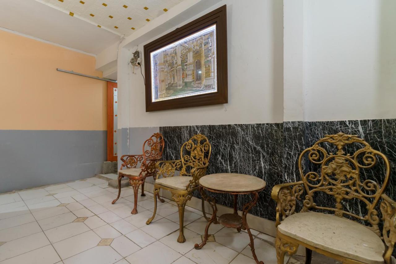 Reddoorz Syariah Near Universitas Borobudur Jakarta Luaran gambar